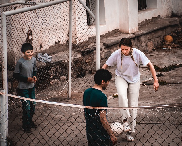 其他竞争对 其他竞争对